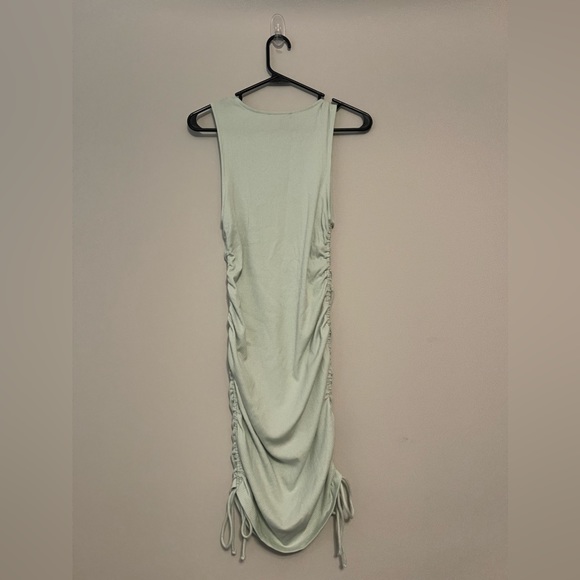 🔵FOREVER 21 Dress - Picture 2 of 3